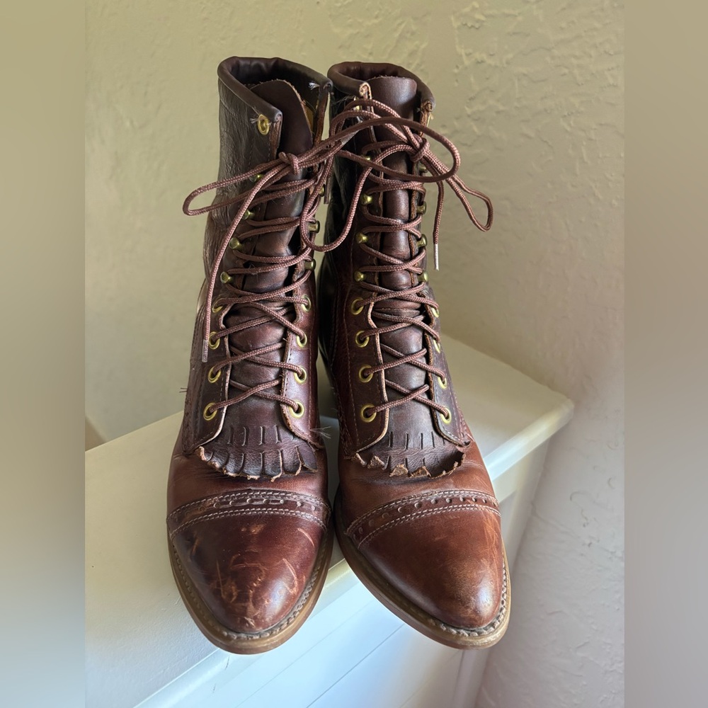 Vintage  Capezio Kiltie 2 toned Brown Leather Boots Women’s 7.5 Riding Western - Picture 2 of 9